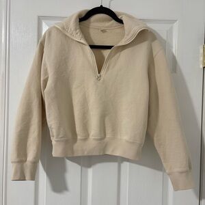 Uniqlo Women’s Long Sleeve Cream Ivory Quarter-Zip Sweatshirt Pullover